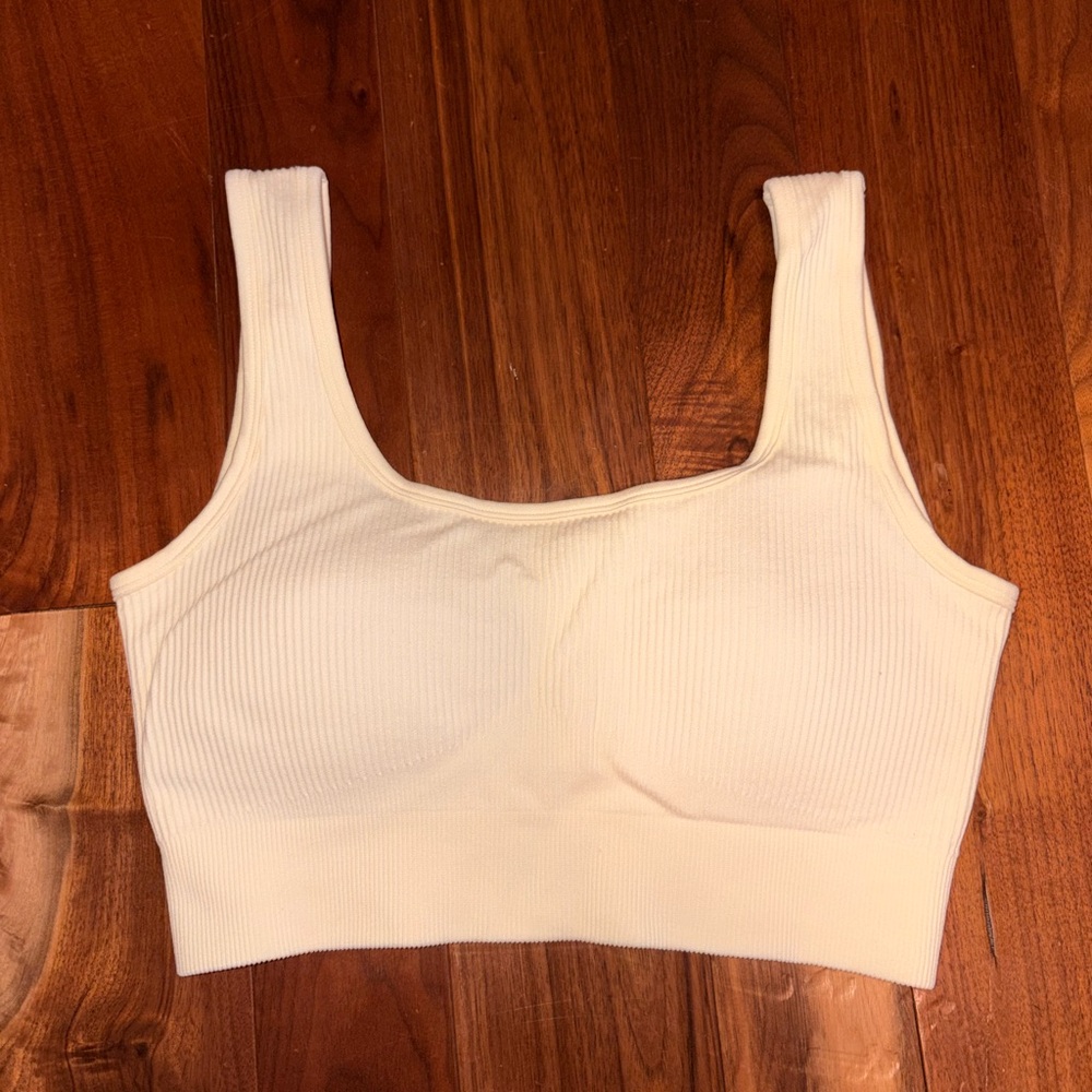 Seamless Ribbed Scoop Bralette - Cream